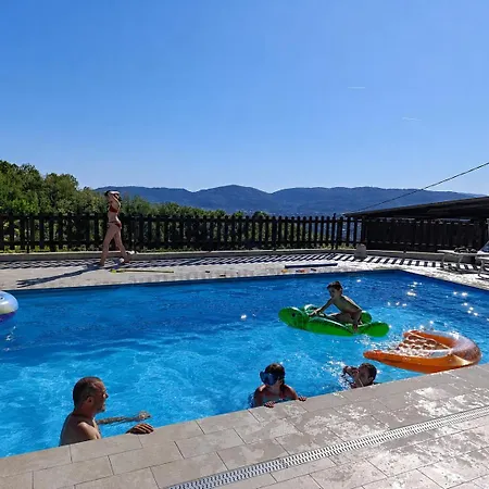 Fattoria Cristina Romantic Garden With Pool & Farm Animals In Tuscany - Fenice
